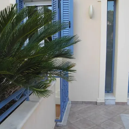 Chrisevgeni With Elevator بيت للعطل أرغوستولي