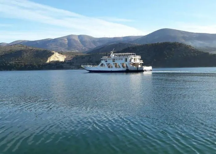 Chrisevgeni With Elevator Dom wakacyjny Argostoli (Kefalonia)