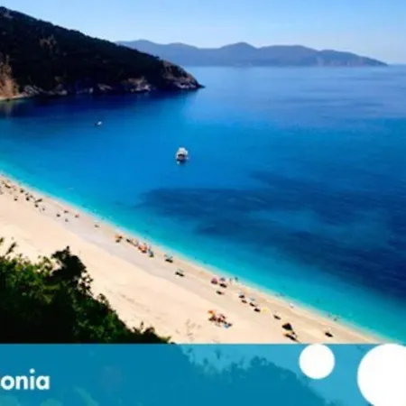 Chrisevgeni With Elevator * Argostoli (Kefalonia)